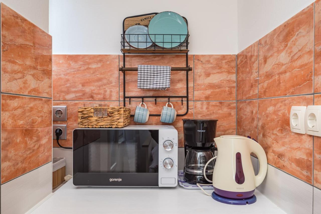 Studio And Rooms Zadar City Wall Екстер'єр фото